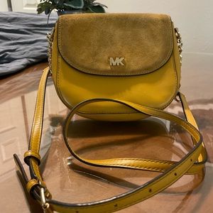 Michael Kors messenger bag - yellow